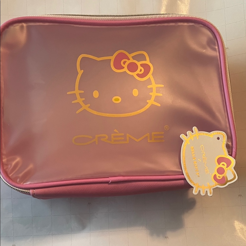 Crème Hello Kitty Pink Cosmetic Bag
